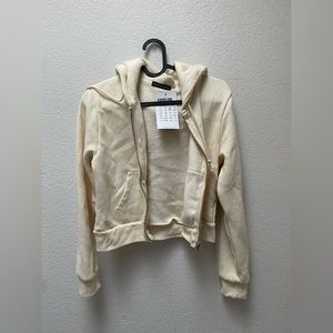 Brandy Melville cropped hoodie NWT